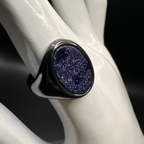 Marc Jacobs Jewelry - Marc Jacobs Women’s Ring Purple Glitter Sz 6.75 Gunmetal Gray Signed Statement